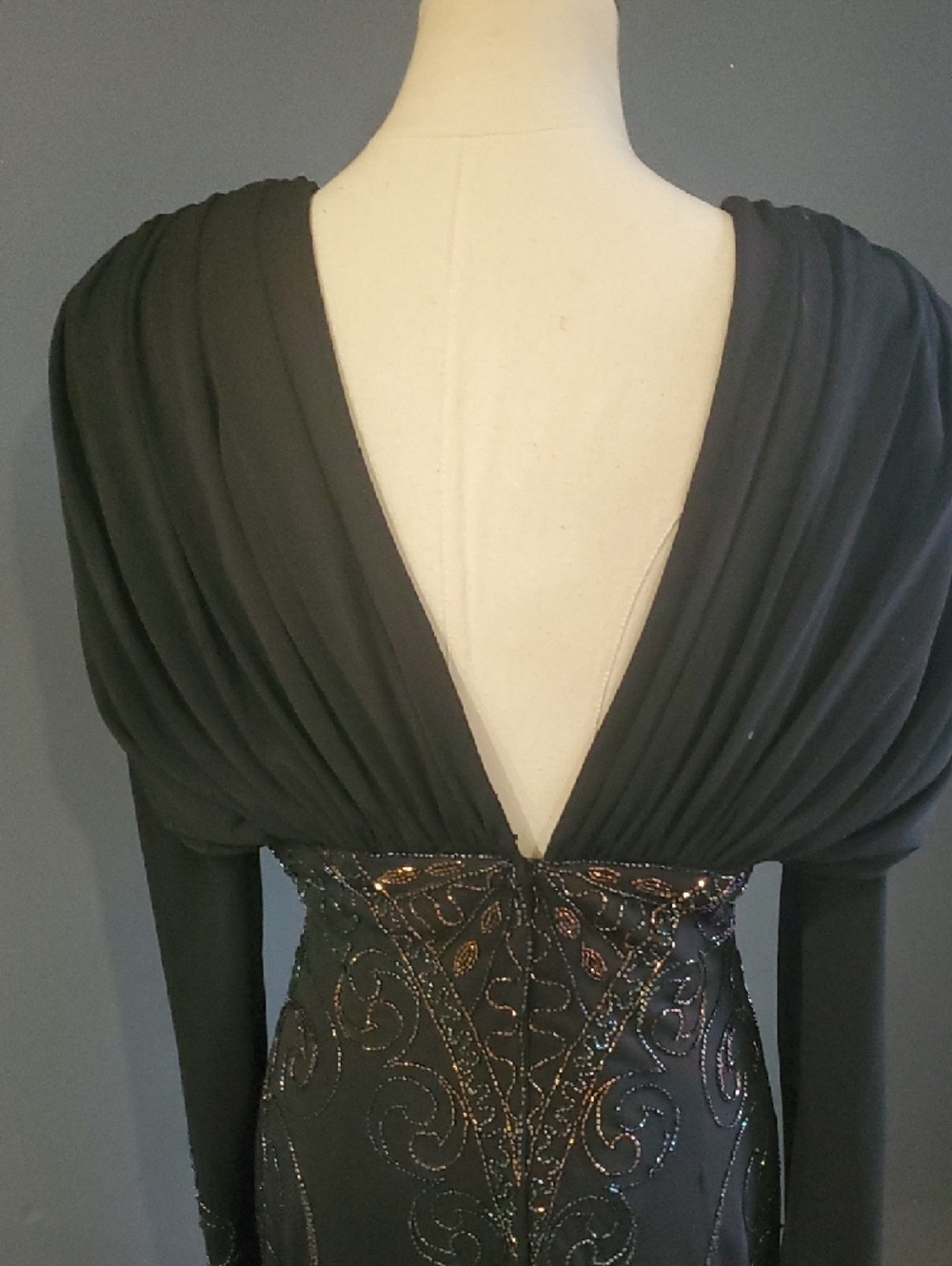 Lillie Rubin Black Long-Sleeve V-Neck Beaded Cocktail Dress - Picture 5 of 11